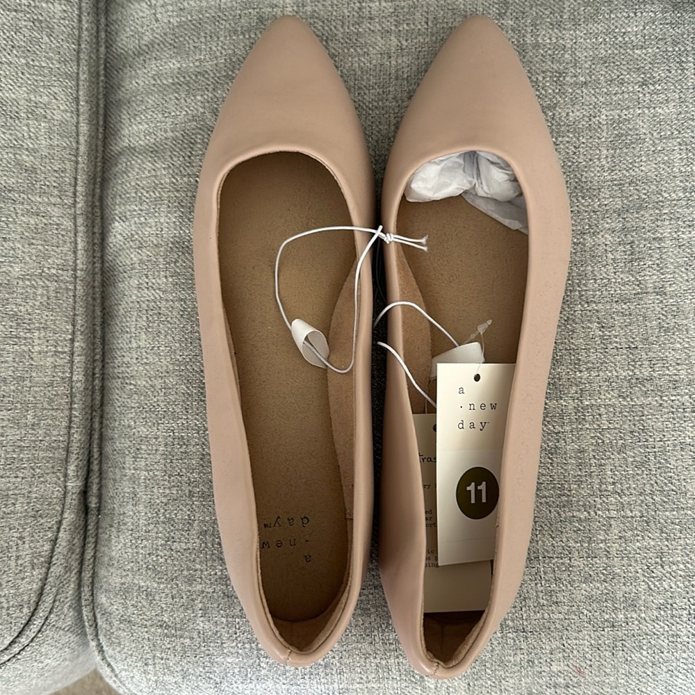 Ballet flats